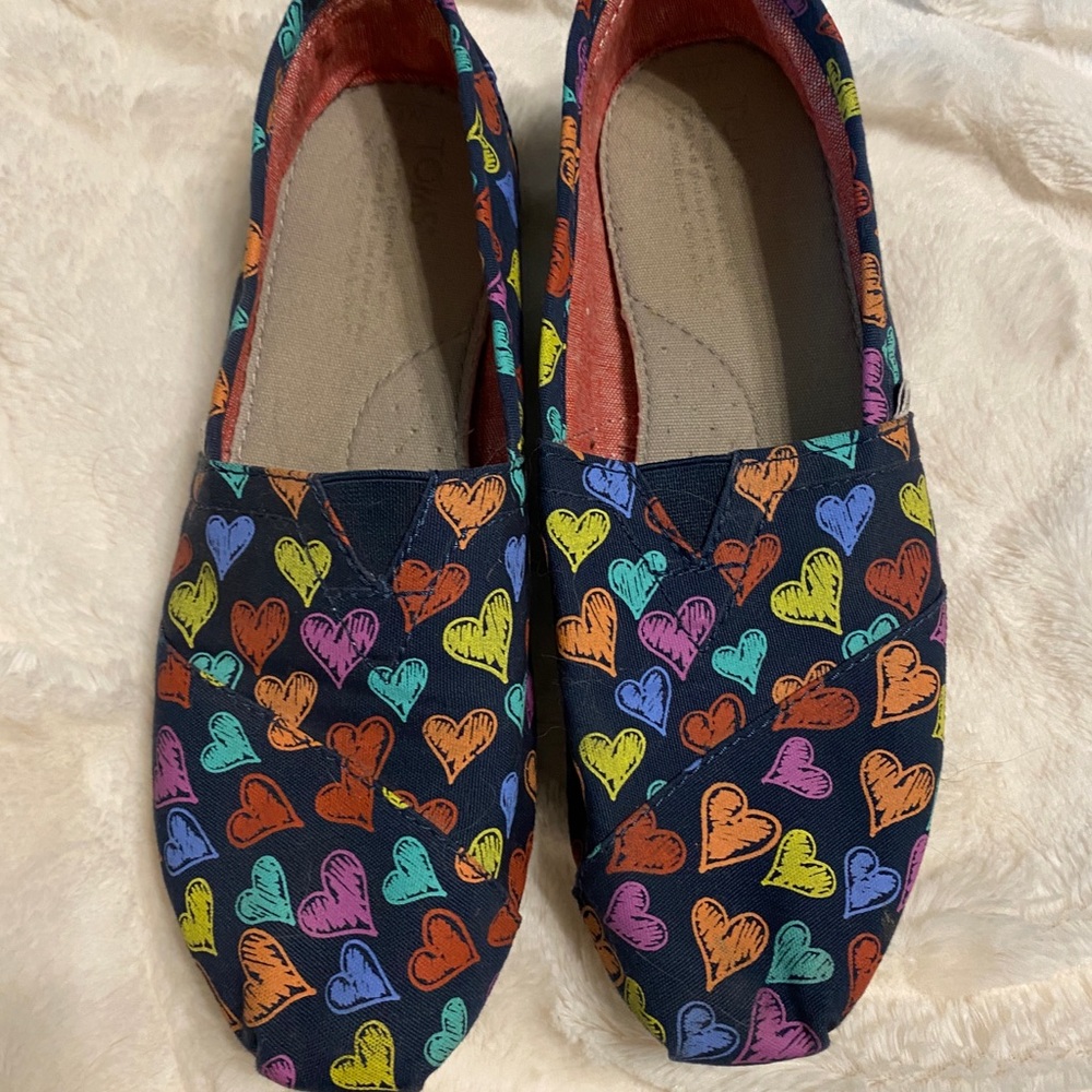 Rainbow Heart Toms